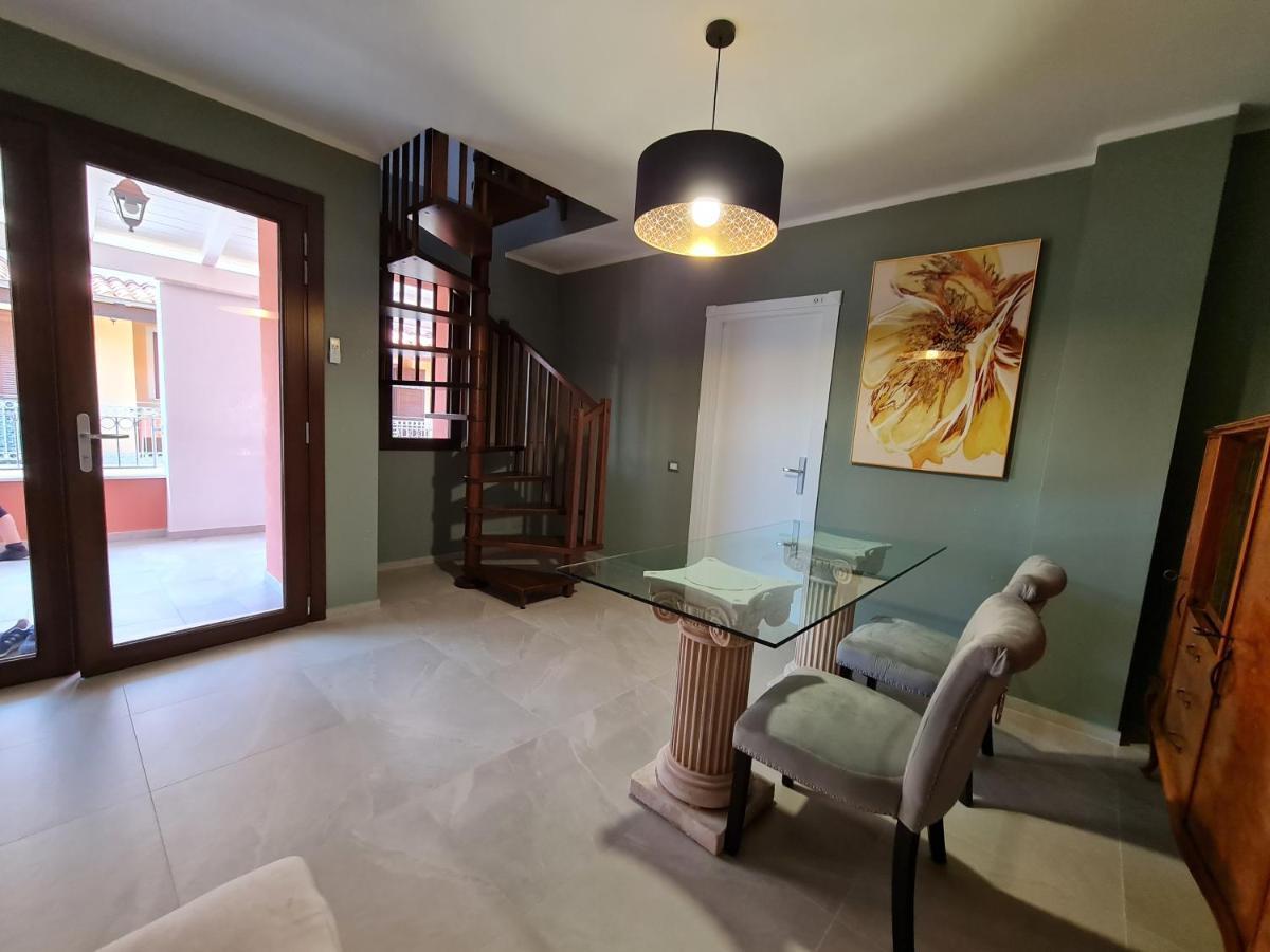 Hotel Il Risveglio Di Pula Domo Esterno foto