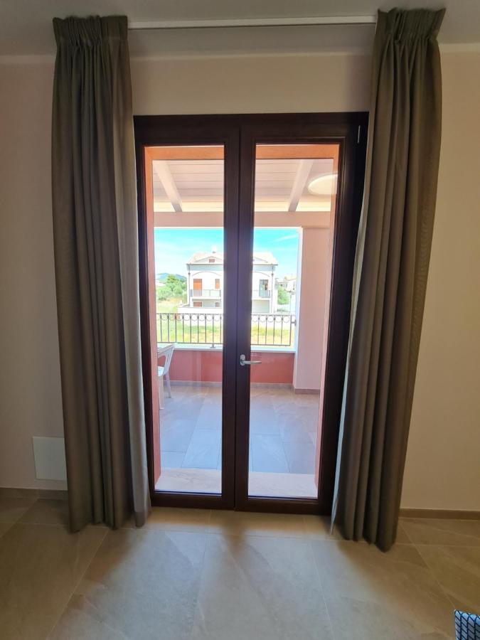 Hotel Il Risveglio Di Pula Domo Esterno foto