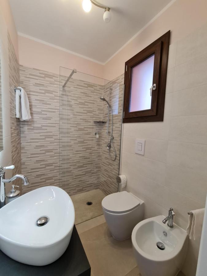 Hotel Il Risveglio Di Pula Domo Esterno foto