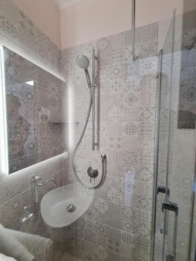 Hotel Il Risveglio Di Pula Domo Esterno foto